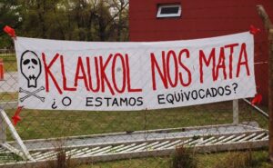 klaucol_mata