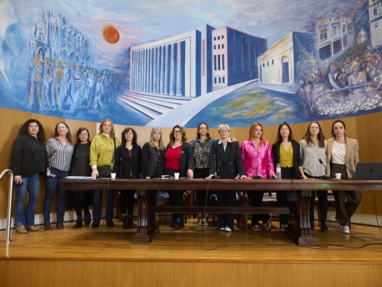 El Colectivo Periodistas Argentinas en la presentación del informe.