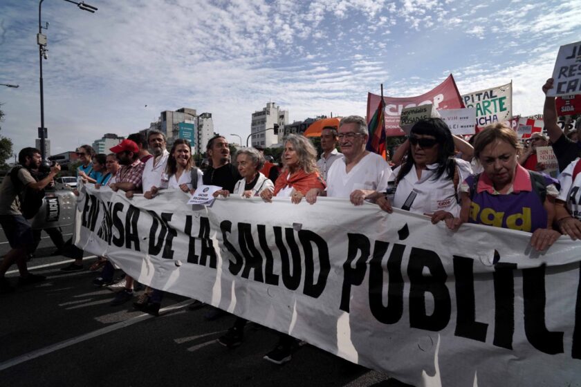 Marcha federal en defensa de la Salud Pública