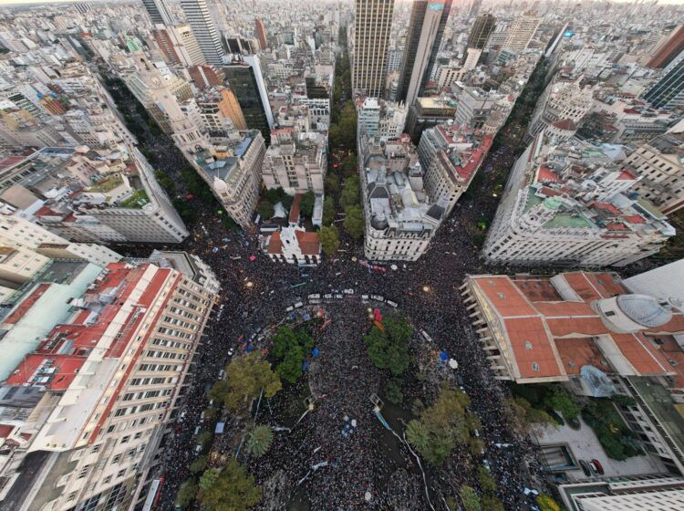 Marcha Federal Universitaria desde arriba